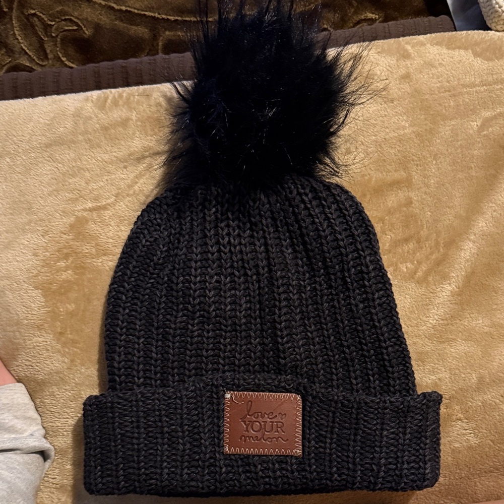 Love Your Melon Black Knit Pom-Pom Beanie